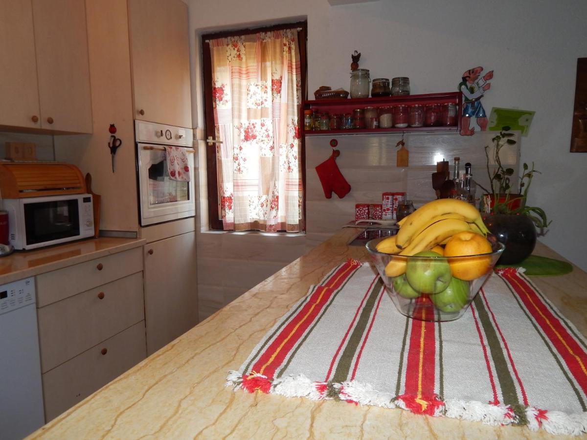 Impeccable Apartment With View In Dolna Matka Skopje Eksteriør bilde