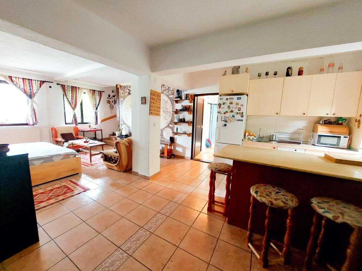 Impeccable Apartment With View In Dolna Matka Skopje Eksteriør bilde